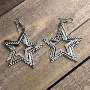 ⭐️ NEW Silver Star Fashion Dangle Earrings ⭐️